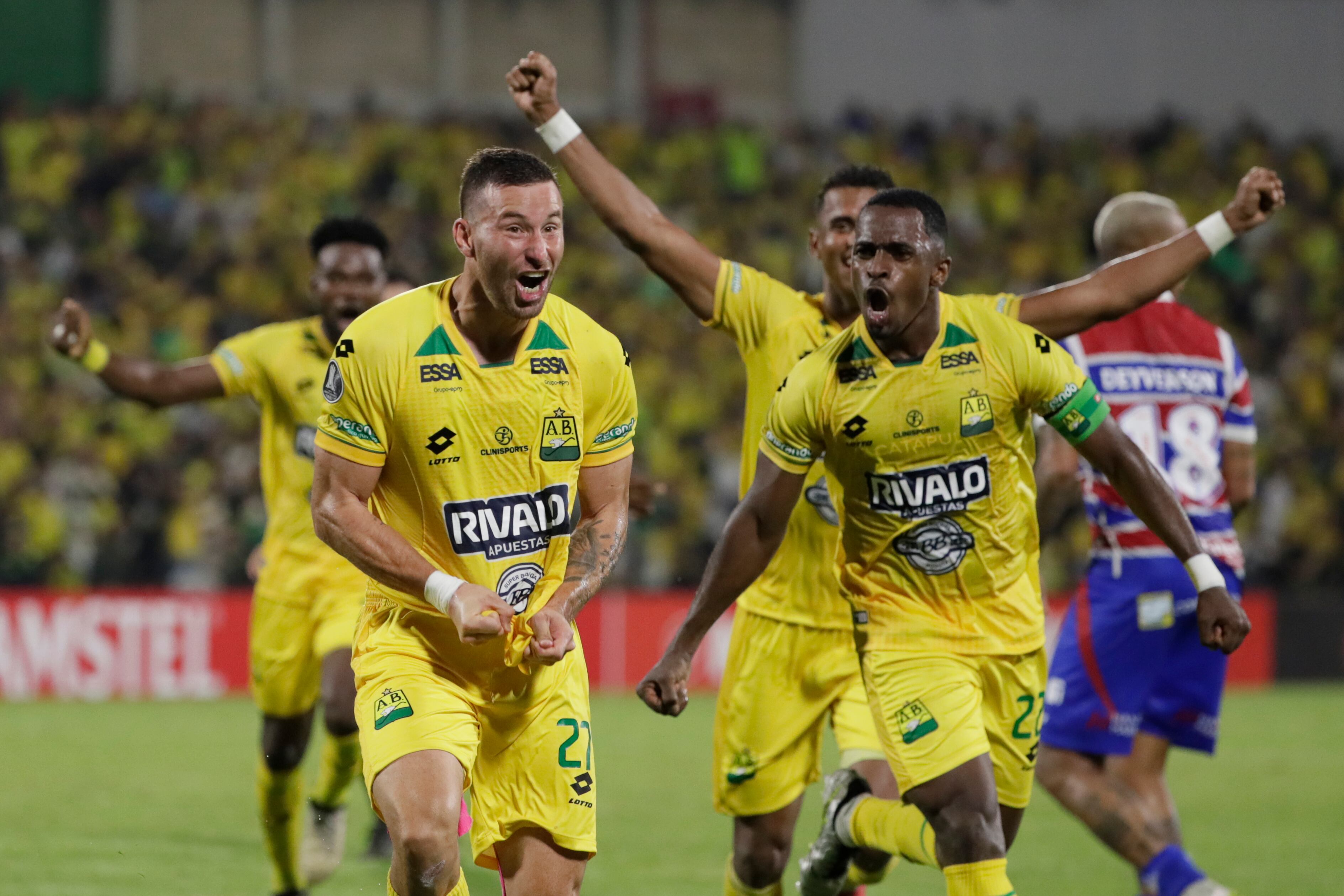 Bucaramanga rescató un punto de local y empató 1-1 contra Fortaleza, de Brasil, en Copa Libertadores