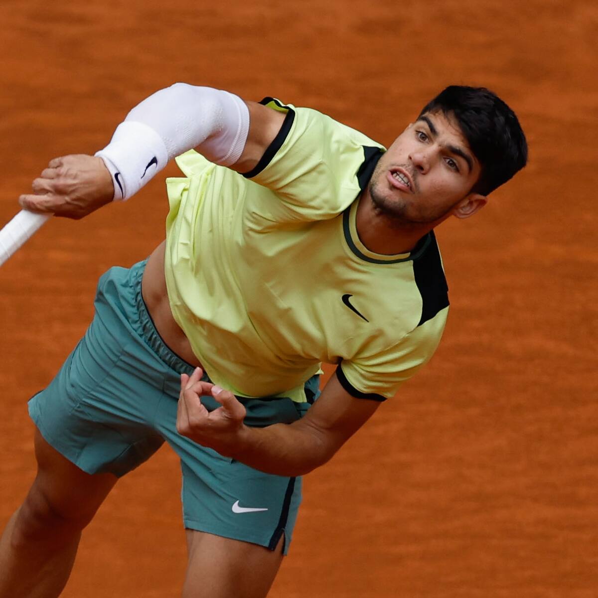 Sinner y Alcaraz avanzan a cuartos en el Masters 1000 de Madrid