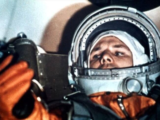 Yuri Gagarin, el hijo de campesinos soviéticos que conquistó el espacio. Foto: AP, tomada de BBC Mundo.