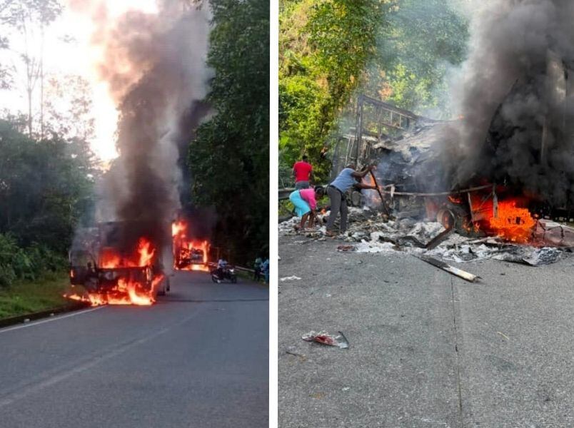 Vehículos incinerados en lña Vía Panamericana Risaralda - Chocó (foto: suministrada)