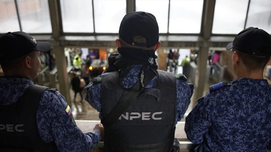 Juan Pablo Barrios Ramírez y Elkin Baldovino Beltrán, funcionarios del Inpec, fueron cobijados con medida de aseguramiento en centro de reclusión. Foto: Colprensa