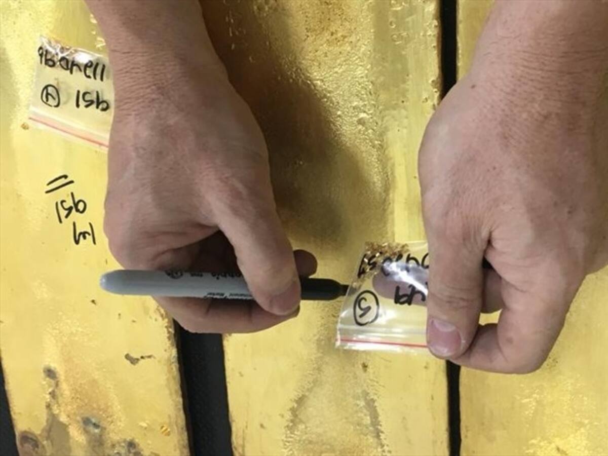 SAE subastará oro entregado por las Farc