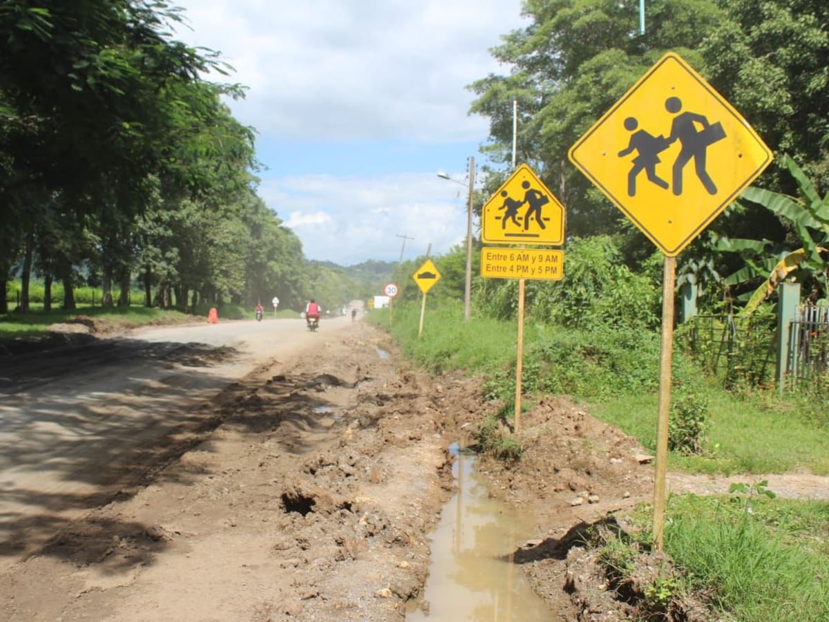 Rehabilitación de la vía Lorica – San Bernardo del Viento sigue en veremos