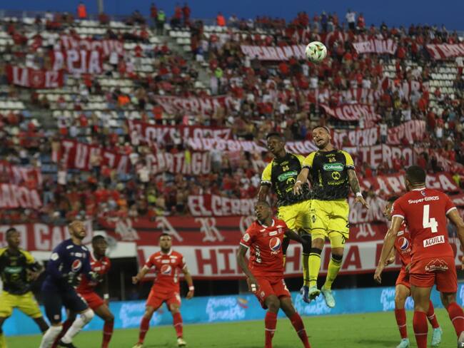Partido entre Alianza Petrolera y América de Cali por la liga colombiana