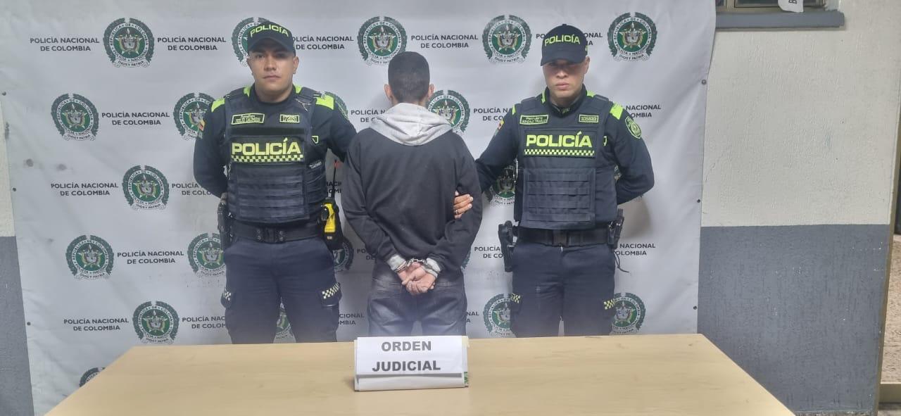 Captura de presunto homicida. Foto: Policía