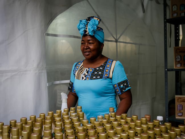Proyecto cultural busca comercializar productos derivados del Viche en toda Colombia