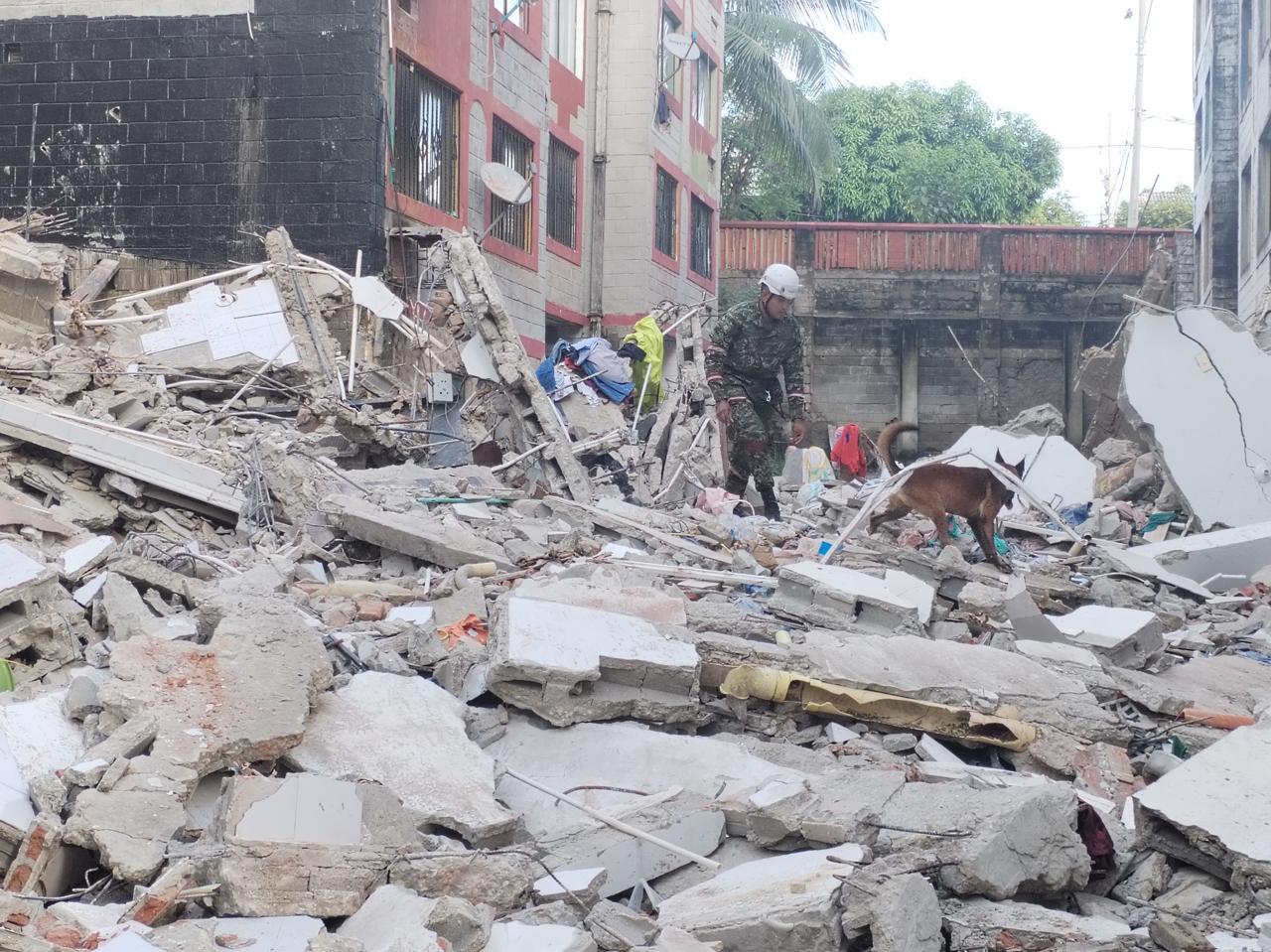 Barranquilla: 17 familias residían en Campo Alegre, zona de riesgo donde colapsó edificio. Foto: Ejército.