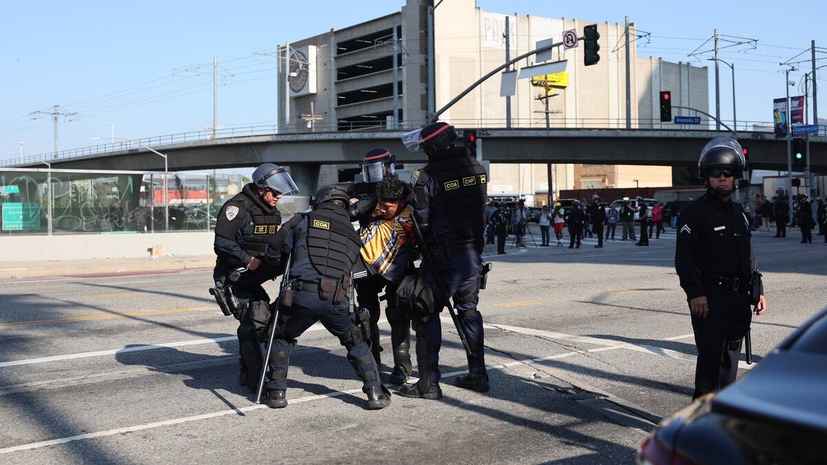 “Protestas en Los Ángeles son consecuencia de la anarquía que Biden permitió”: Samuel Rodríguez