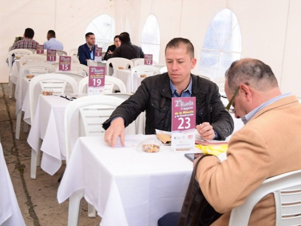 Más de 100 empresarios se dan cita en rueda de negocios en Sogamoso