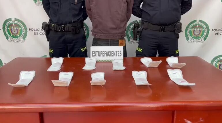 Capturan a un hombre que pretendía ingresar estupefacientes escondidos en toallas higiénicas