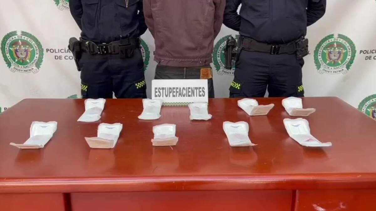 Capturan a un hombre que pretendía ingresar estupefacientes escondidos en toallas higiénicas