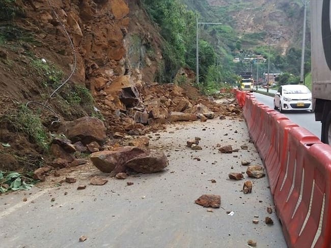 Cierres en la vía Bogotá – Medellín para atender emergencia / imagen de referencia. Foto: Colprensa