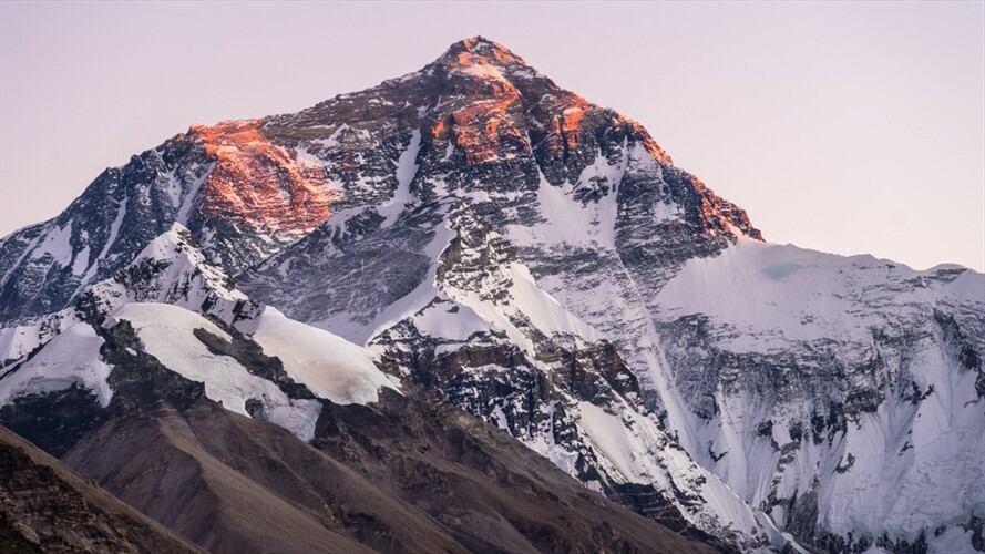 El monte Everest fue descubierto en 1857 por el británico Andrew Waugh. Foto: Getty Images