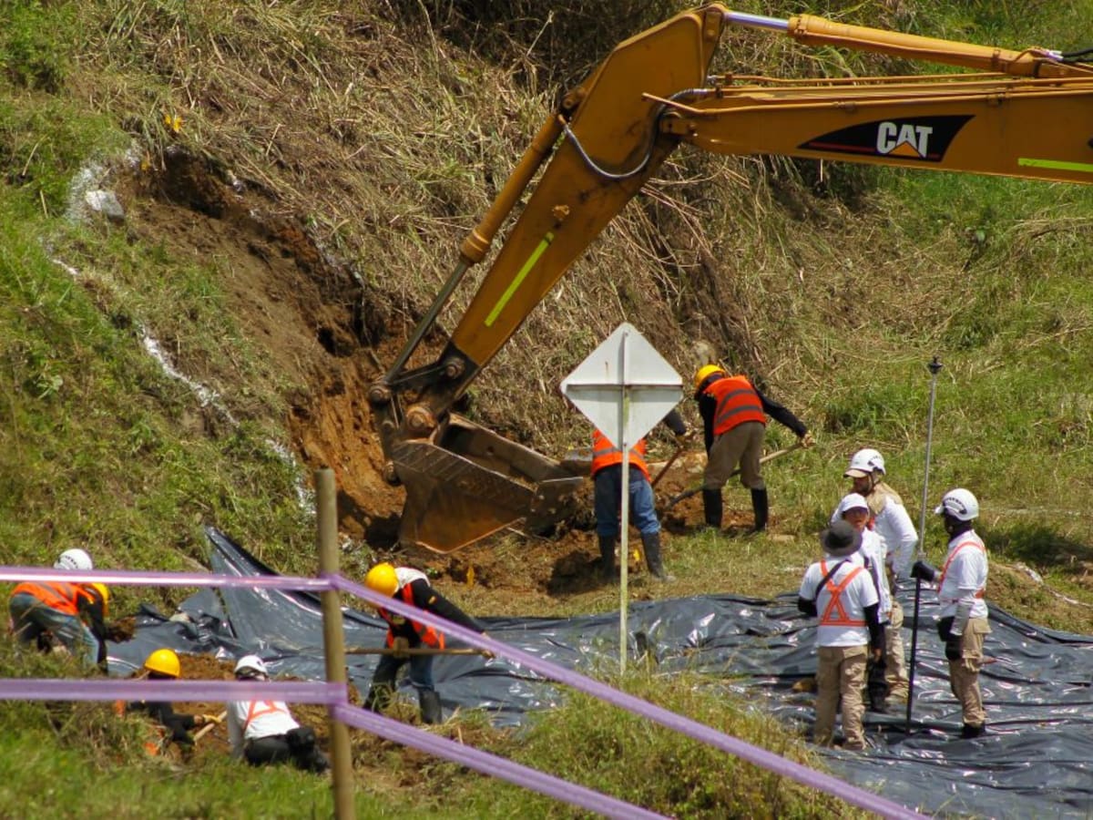 Hallan restos óseos en La Escombrera en Medellín