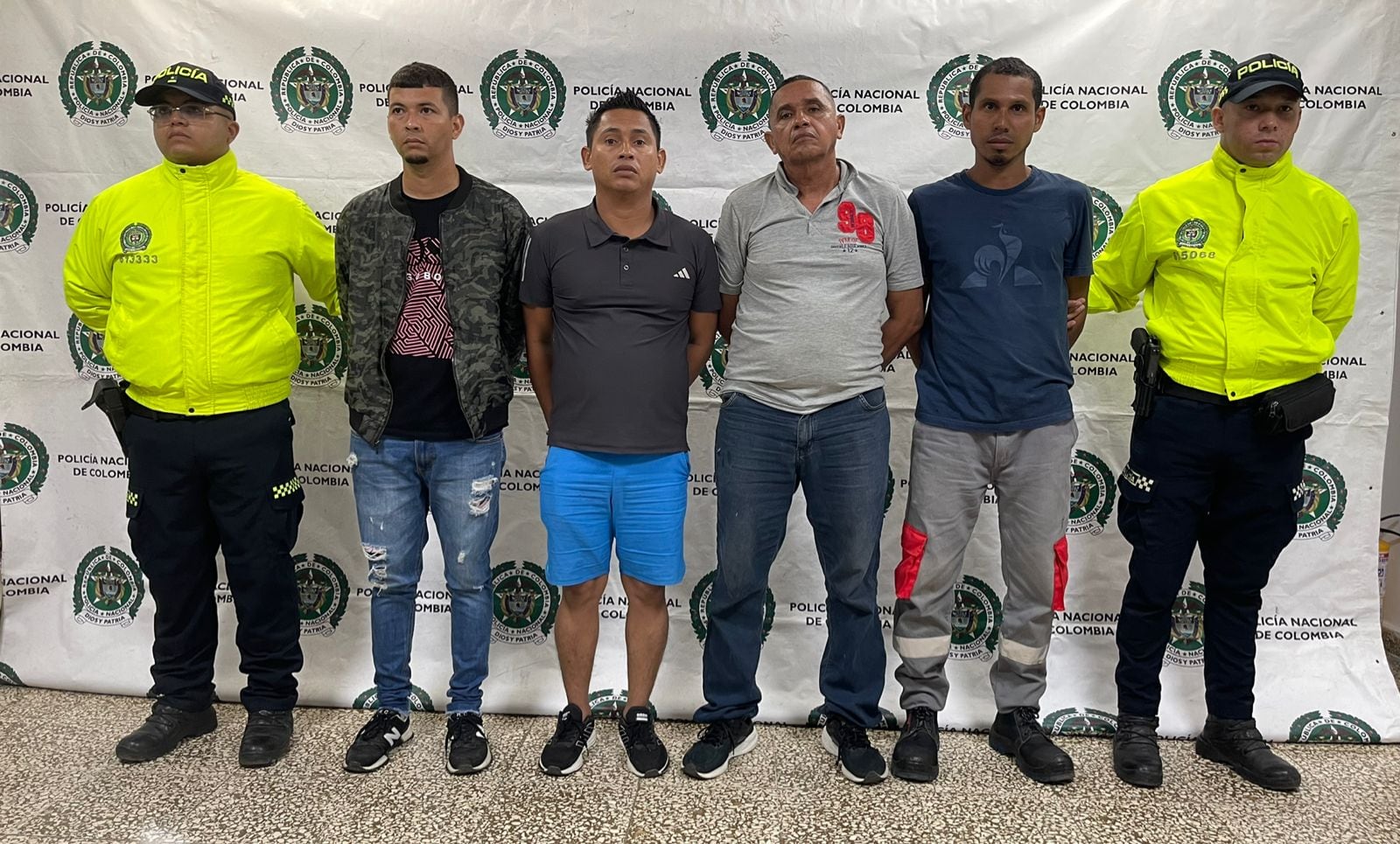 Banda dedicada al hurto de cables de red. Foto: Policía Metropolitana de Barranquilla.