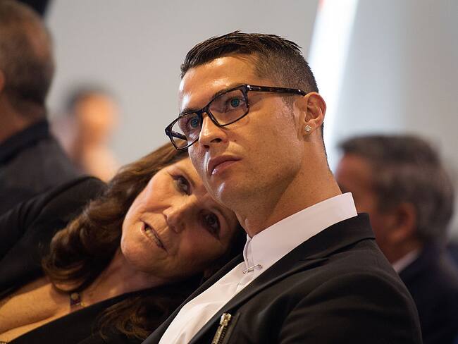 Cristiano Ronaldo con su madre, Dolores Aveiro. (Photo by Denis Doyle/Getty Images)