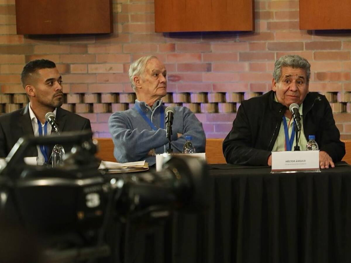 Gracias a ustedes me apareció un tumor cerebral: hijo de los esposos Angulo a Farc