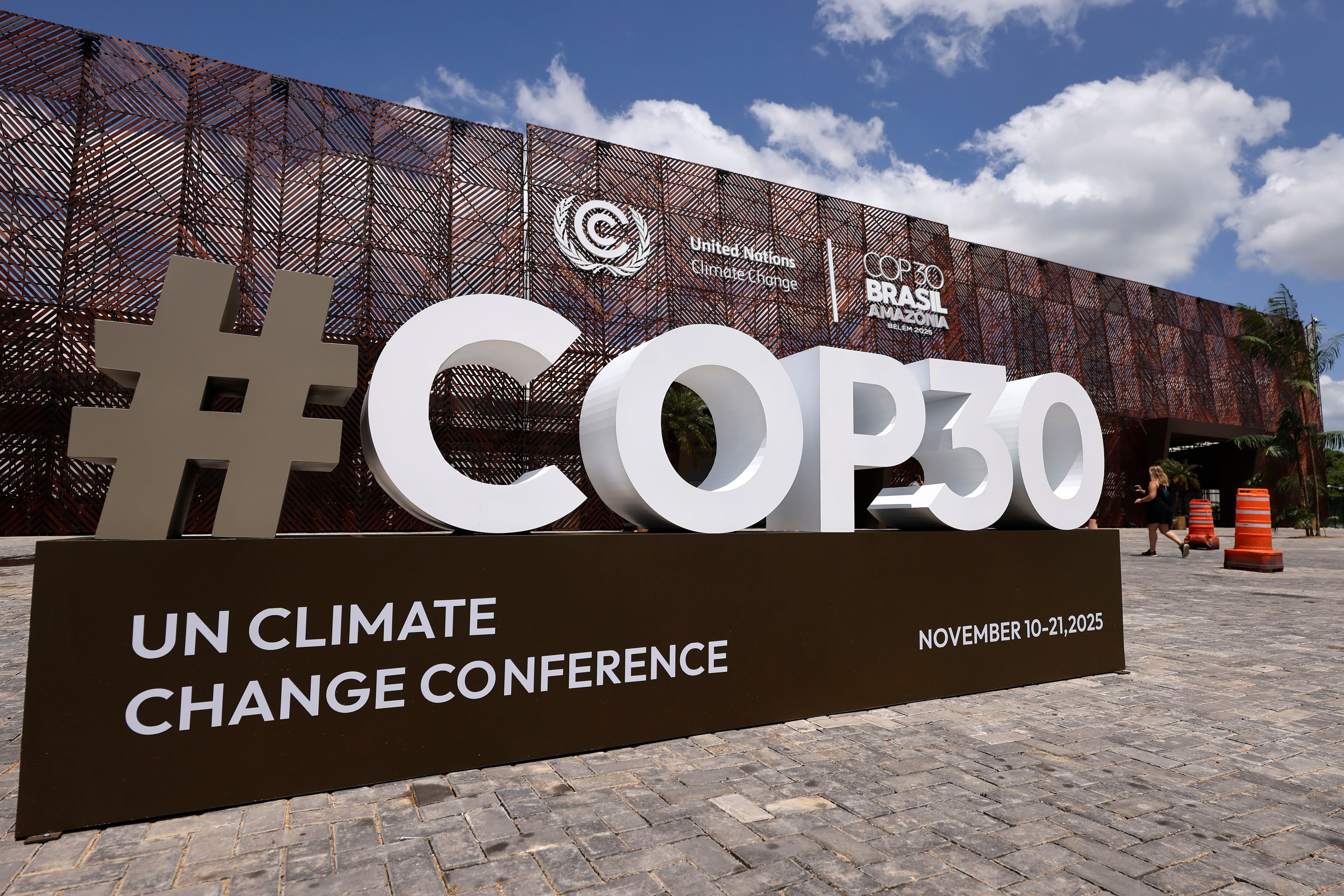 COP30 se traba en Brasil: Debate de financiamiento climático y temas logísticos afectan negociaciones