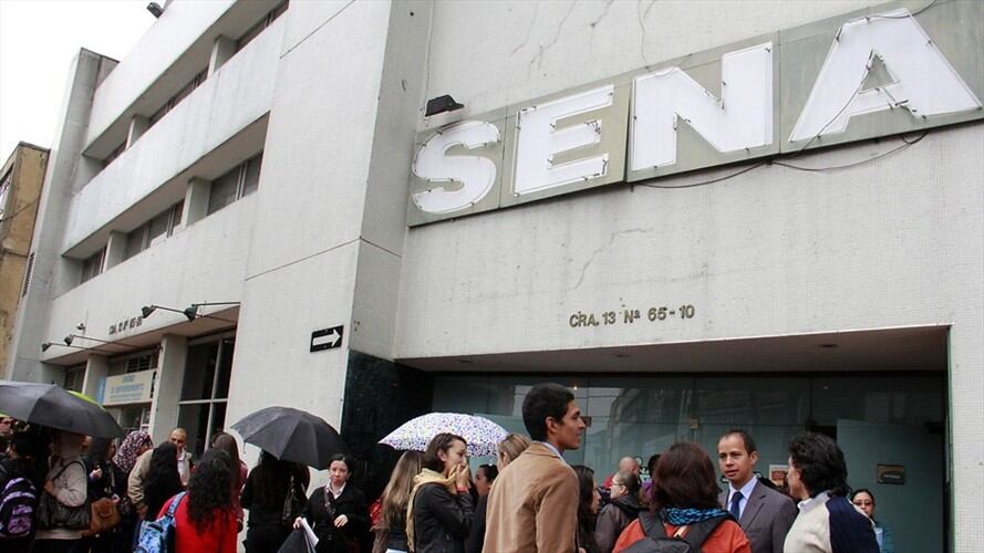 Denuncian penalmente millonario contrato de tecnología del Sena. Foto: Colprensa