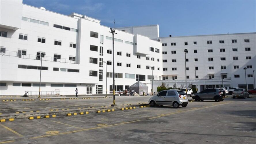 La Secretaría de Salud de Medellín le confirmó a W Radio que las 60 camas que hay en la clínica son para atención de pacientes de baja complejidad.. Foto: Alcaldía Medellín