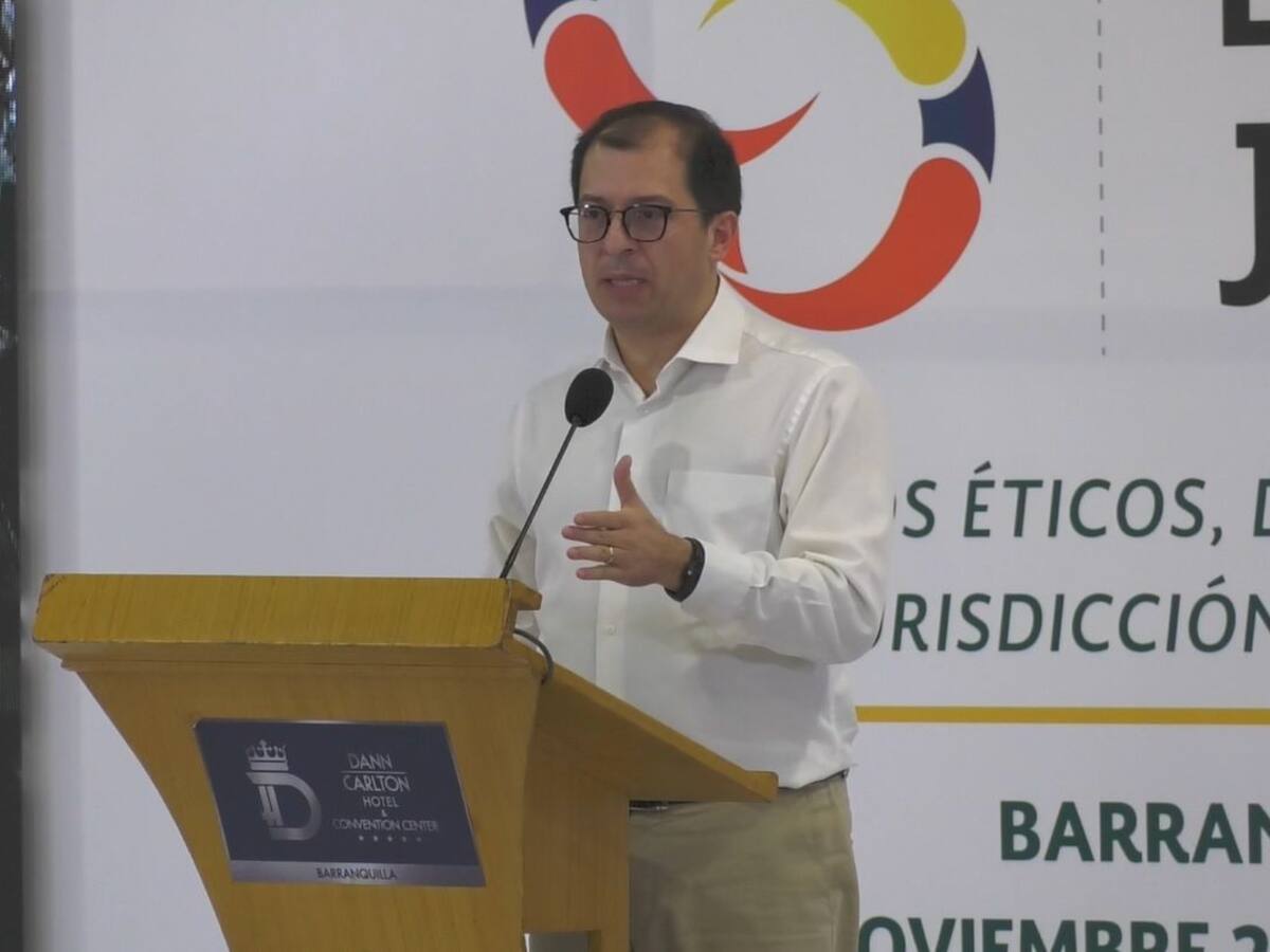 Fiscal General pidió abrir debate sobre prescripción de delitos desde Barranquilla
