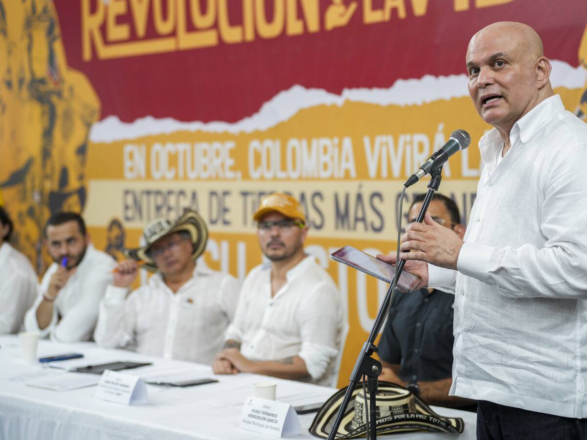 Salvatore Mancuso denuncia que le retiraron la seguridad tras empezar a localizar bienes