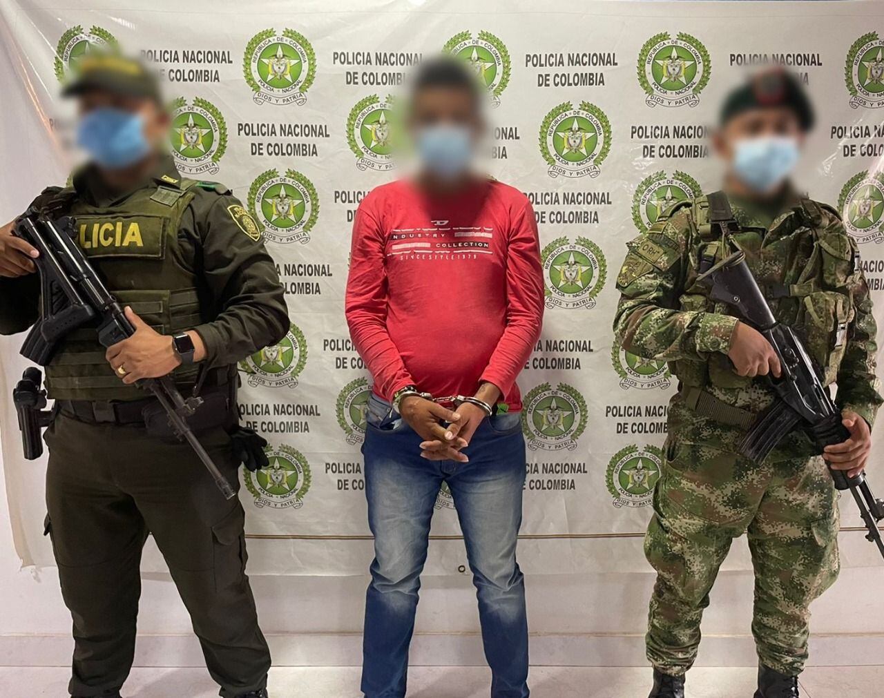 Capturan a alias El Paisa, señalado de ordenar ataques contra la Fuerza Pública. Foto: prensa Policía.