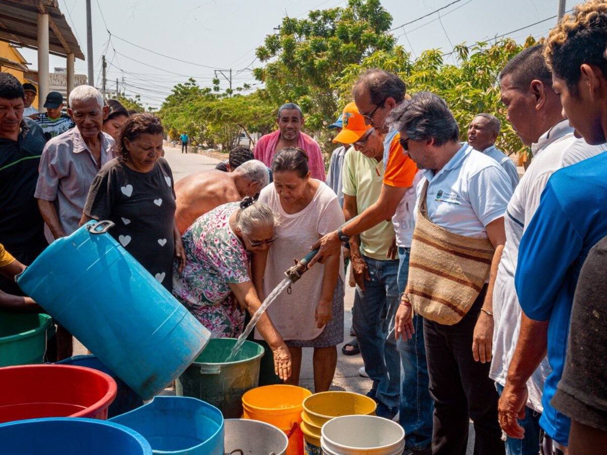 Gobernación atiende calamidad por desabastecimiento de agua en Ciénaga, Magdalena