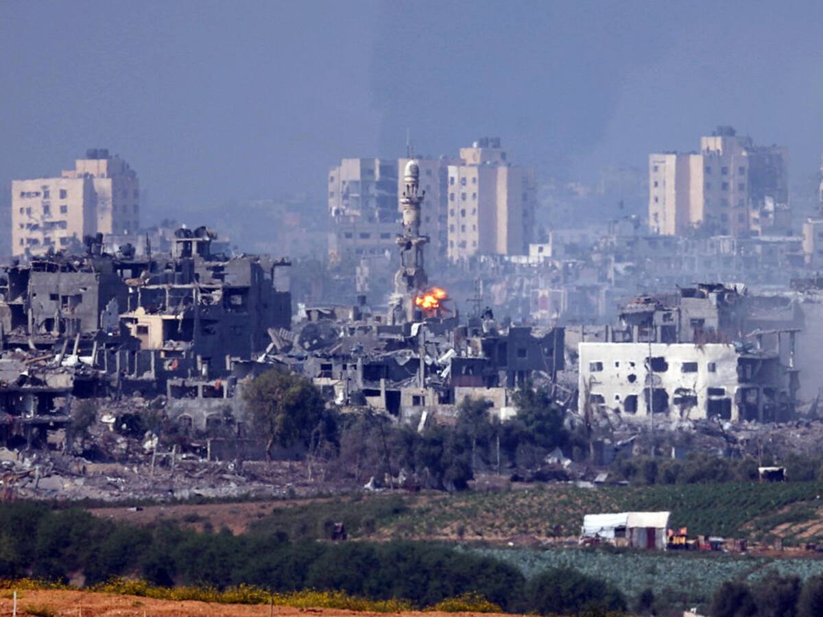 Israel bombardeó 150 objetivos de Hamás en una ola de ataques nocturnos sobre Gaza