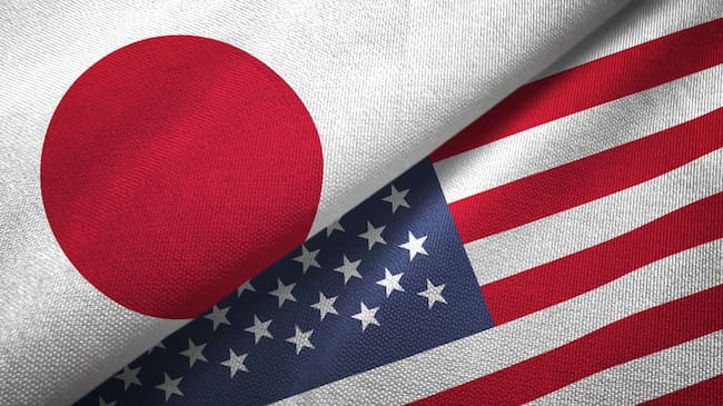 Imagen de referencia de banderas de Japón y Estados Unidos. Foto: Getty Images