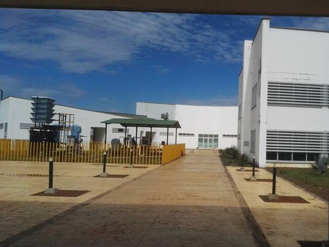 El Ciner, un contrato que prometía ser el mayor proyecto de ciencia y tecnología del país, hoy es el mayor "elefante blanco" del Vichada. Foto: W Radio