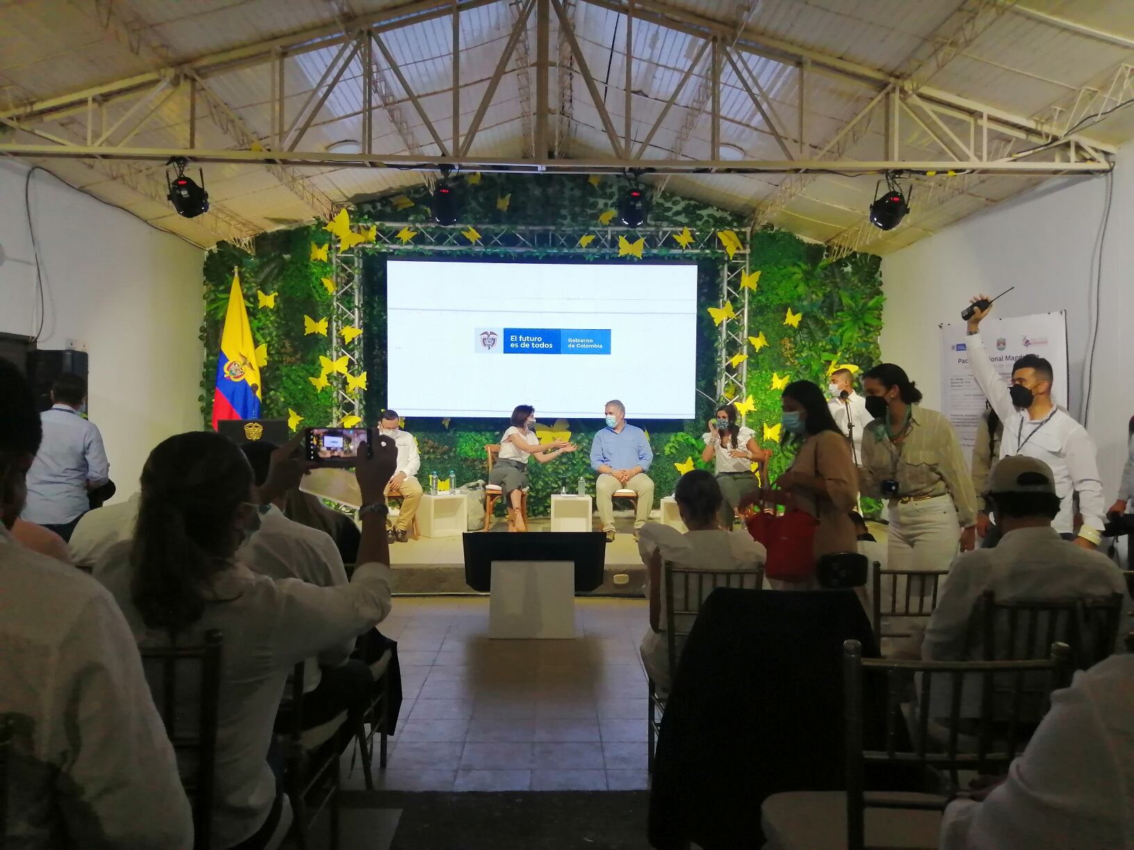 Presidente Duque y Alcaldes firman el Pacto Magdalena . Foto: Redacción W