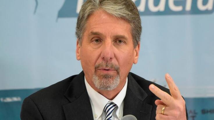 “Siempre es posible desescalar”: Kevin Whitaker por inclusión de Petro en Lista Clinton