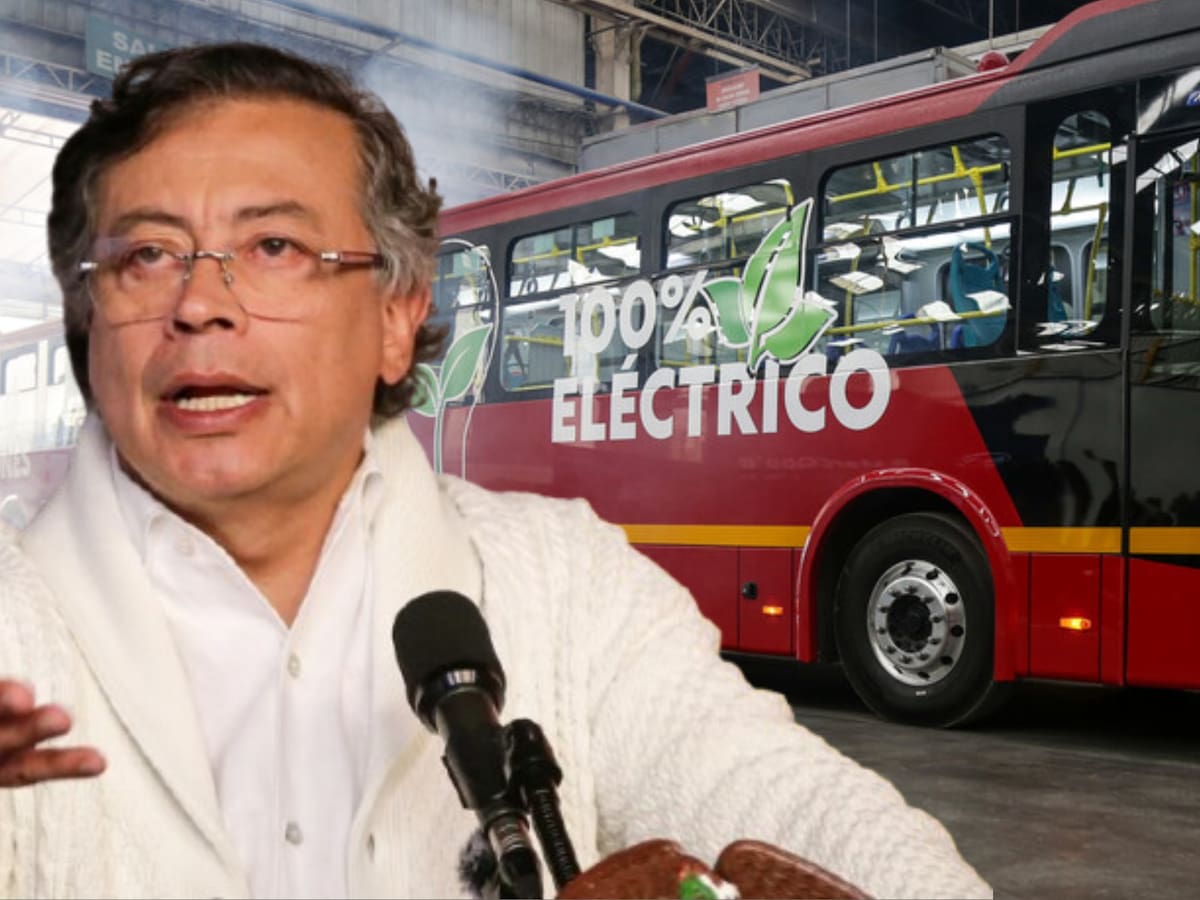 Petro dice que Gobierno dispone de $1.5 billones para comprar flota eléctrica de TM y reducir costos