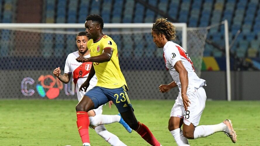 Duván Zapata, Juan Guillermo Cuadrado y Yerry Mina, jugadores de la Selección Colombia . Foto: Martin Mejia - Pool/Getty Images