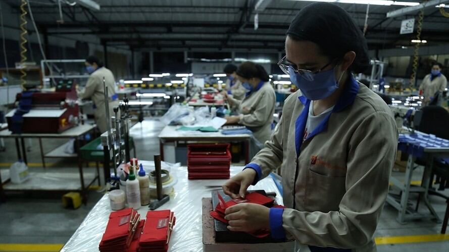 La producción manufacturera registró fuerte crecimiento en abril. Foto: Colprensa