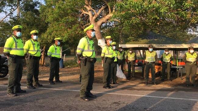 La Policía Metropolitana de Barranquilla entregó el balance de lo que fue el confinamiento total en la capital del Atlántico. Foto: Colprensa / EXTERNOS