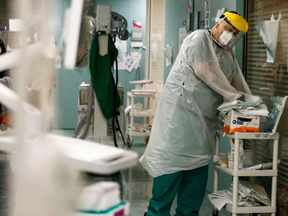 Sistema sanitario de Santiago de Chile está al 87% de su ocupación