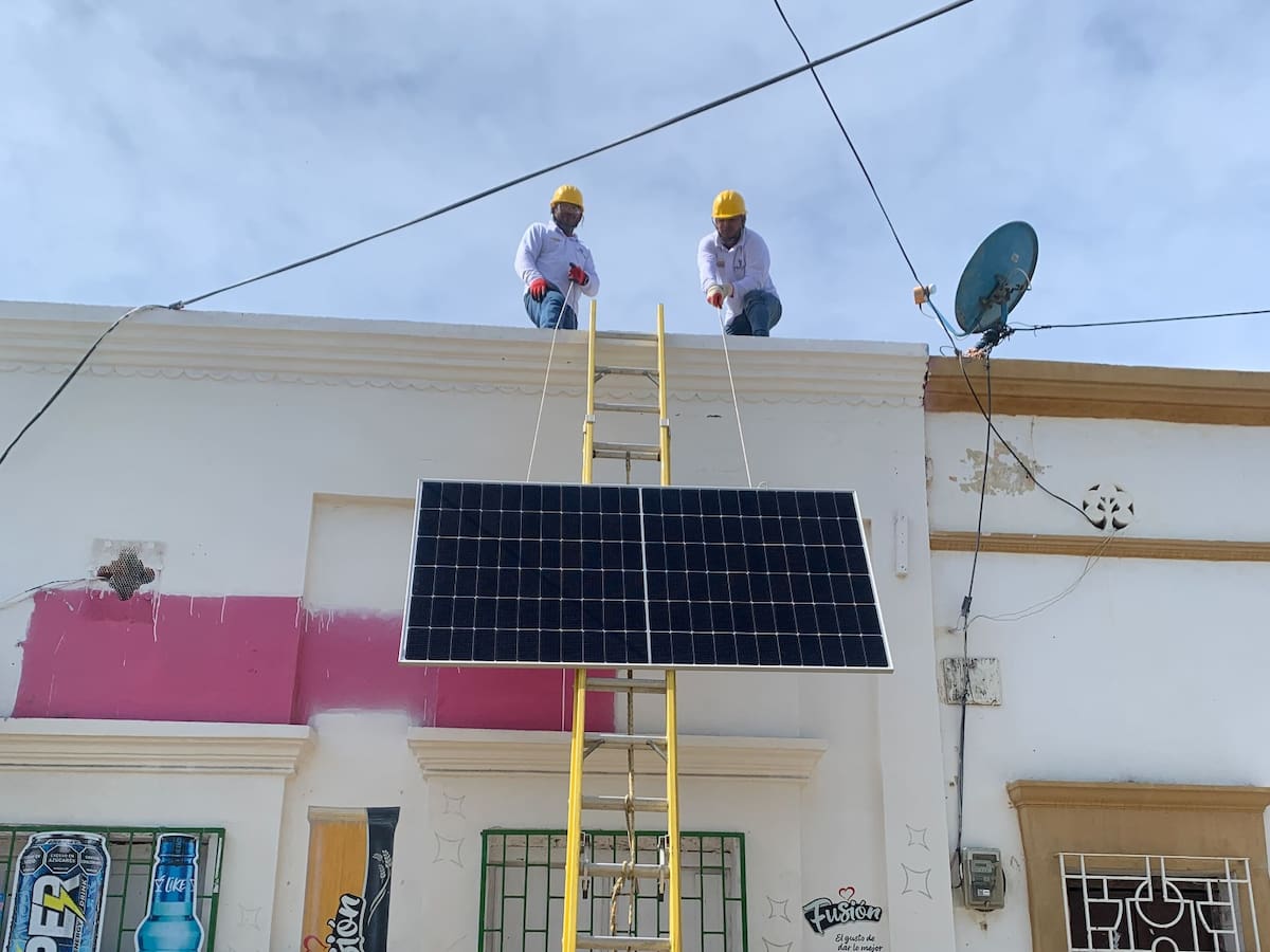 Santa Marta lidera programa de energía solar para economías populares