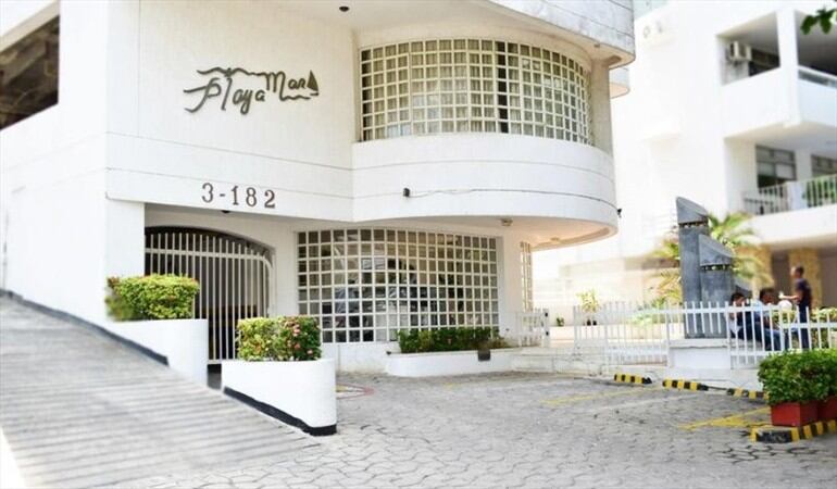 En este edificio, en El Laguito, ocurrió el hecho. Foto: Tomado de rentascolombia.com