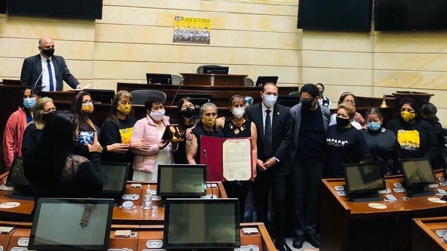 Falsos positivos en Colombia. Foto: Twitter: @AntonioSanguino