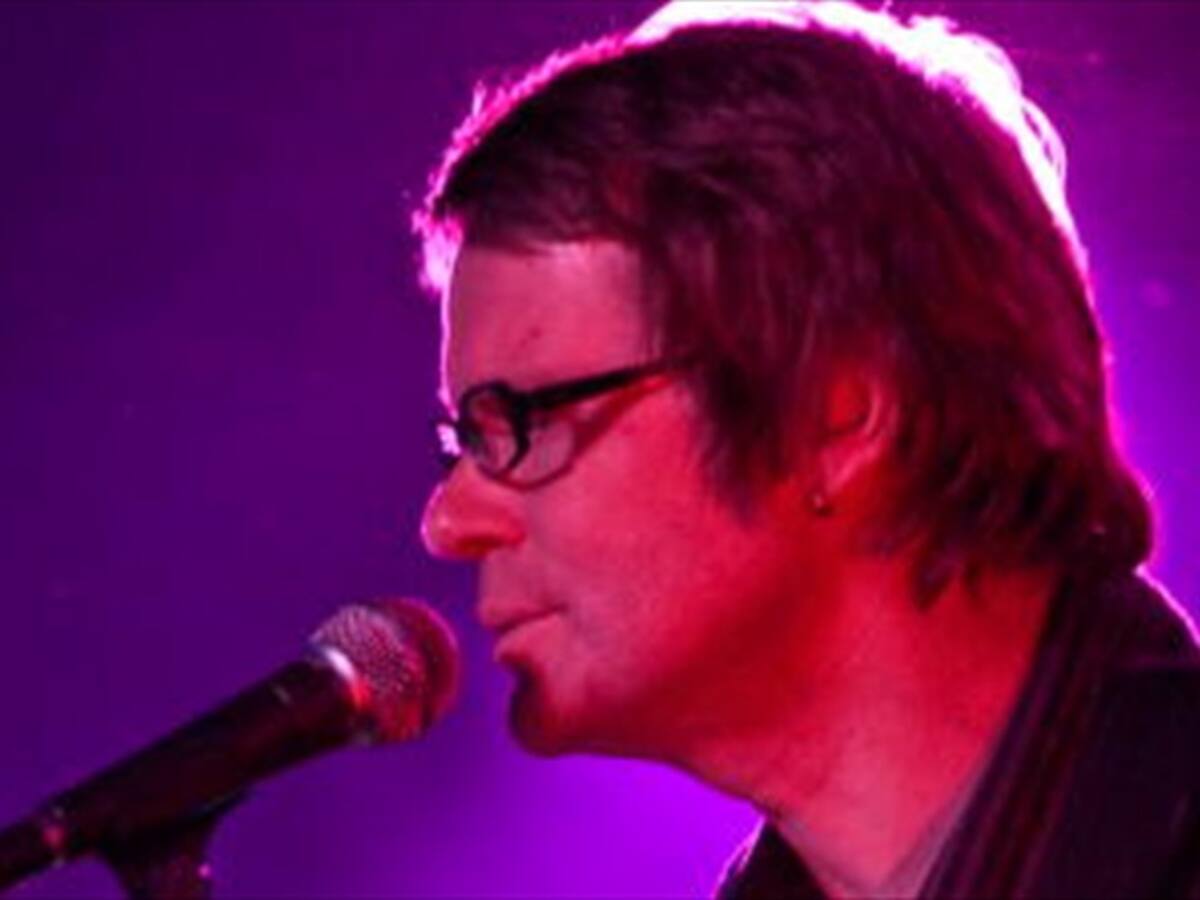 Boff Whalley, exguitarrista de la banda Chumbawamba