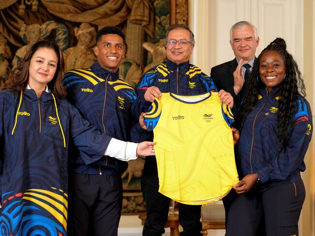 ¿Con cuántos recursos apoyó MinDeporte a deportistas olímpicos colombianos?