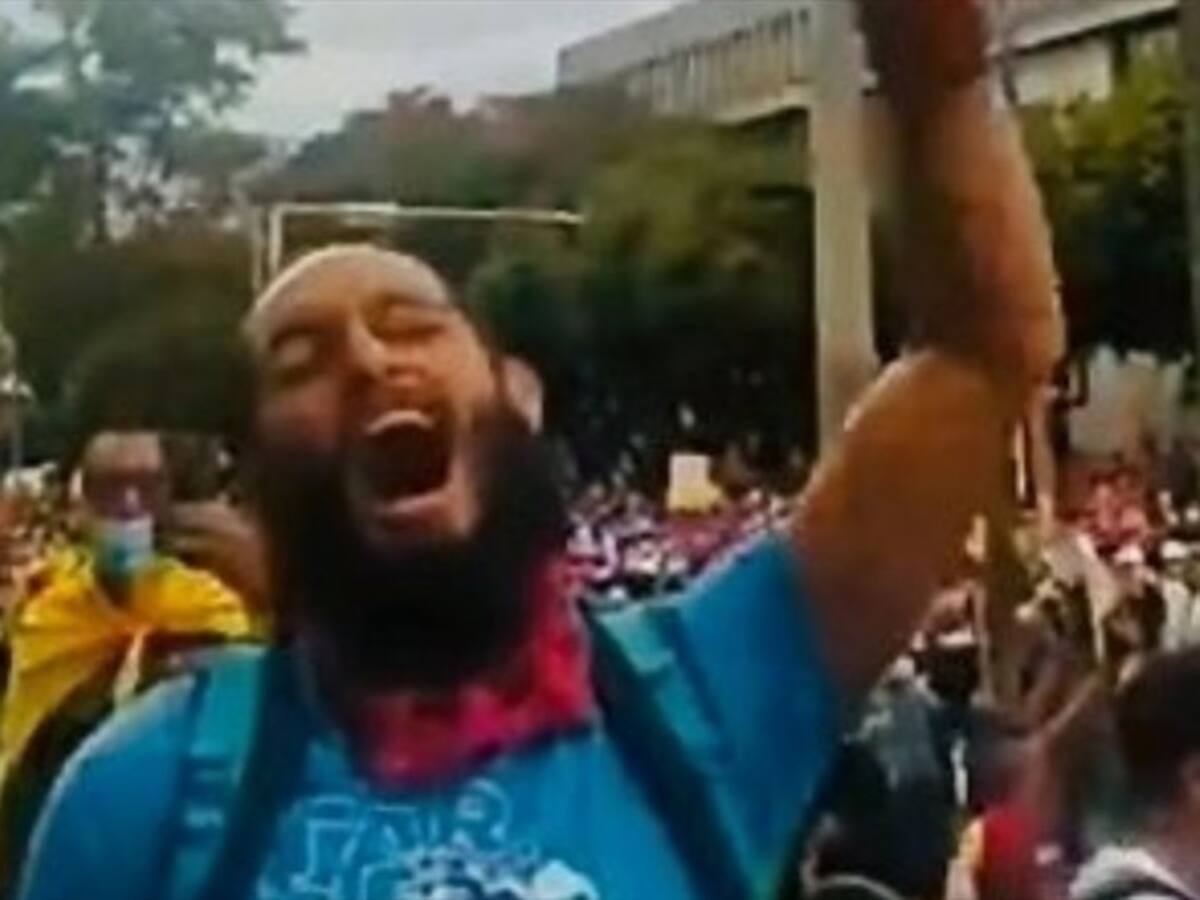 Familiares de Lucas Villa denuncian amenazas en su contra