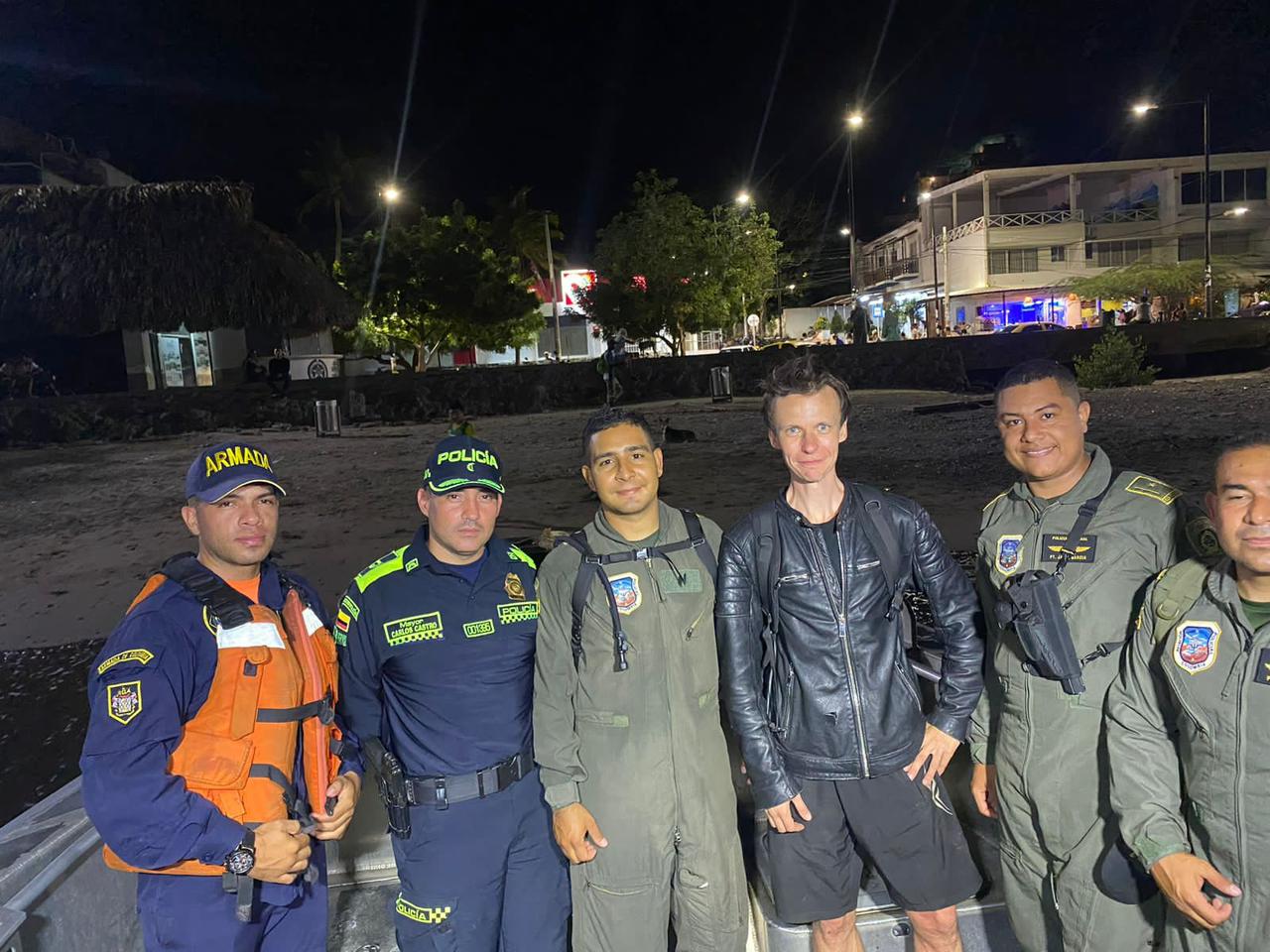 Rescate del ciudadano extranjero/ Policía Metropolitana de Santa Marta