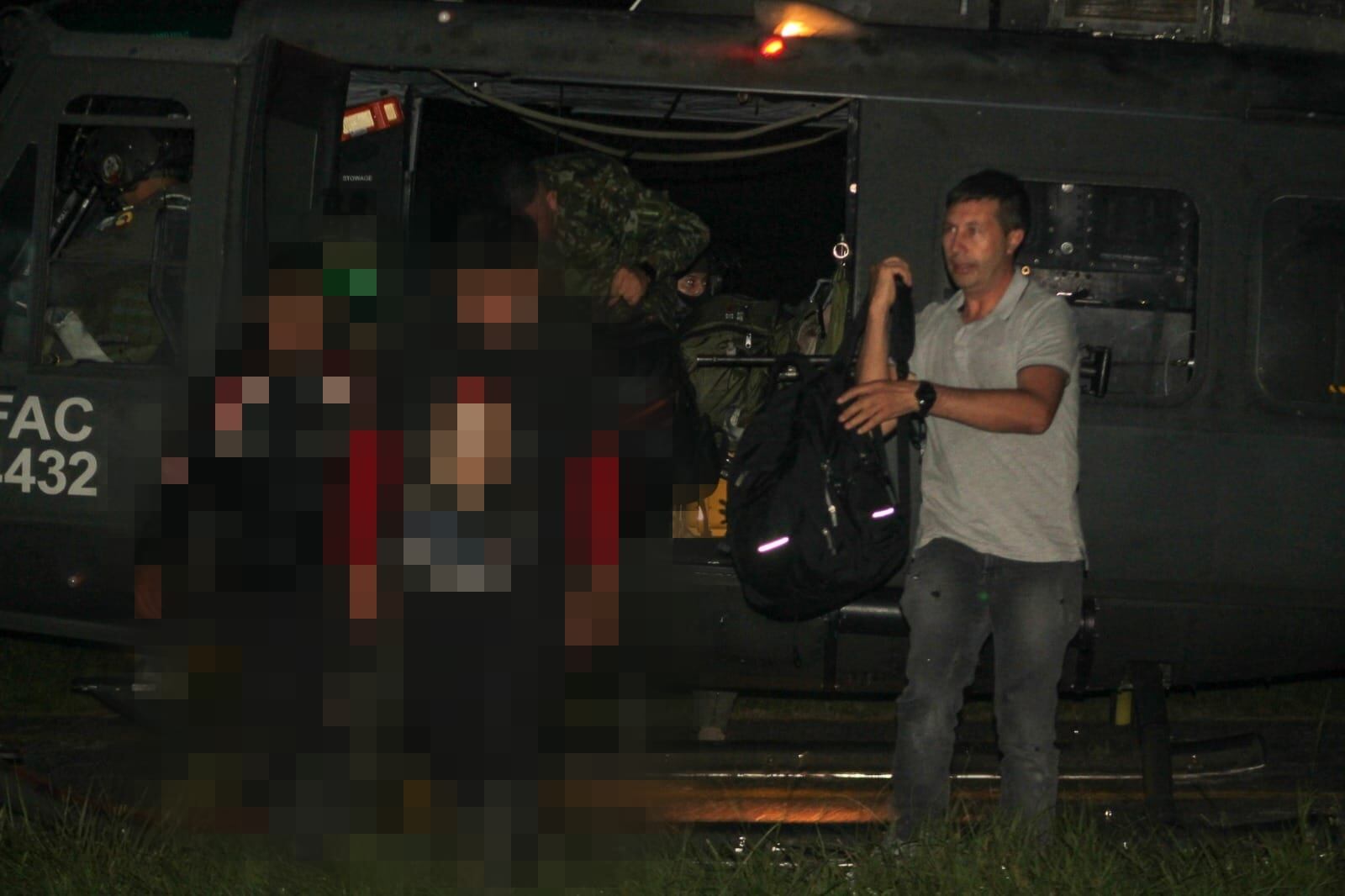 Menores que hacían parte de disidencias Farc en el Tolima. Foto: Ejército Nacional