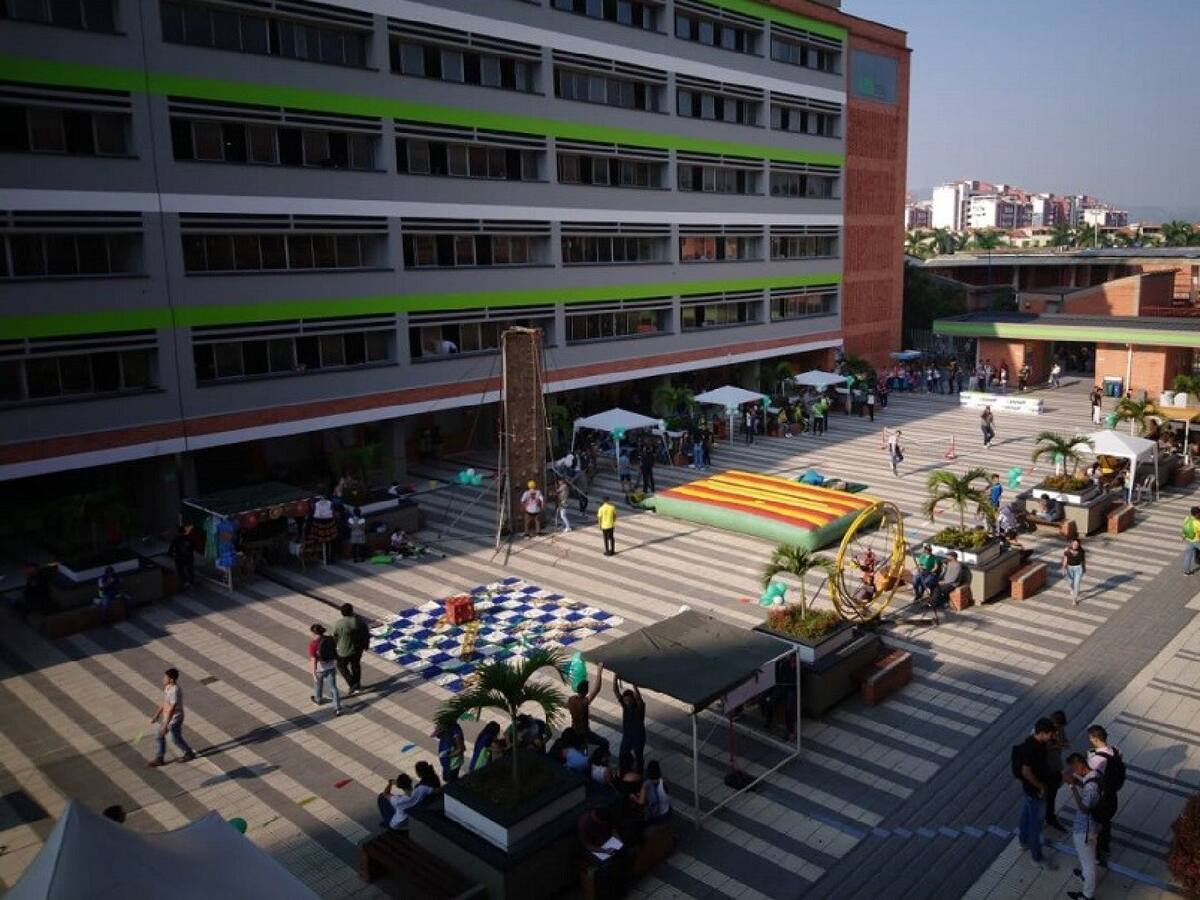 Denuncian contratos “amañados” con las Unidades Tecnológicas de Santander