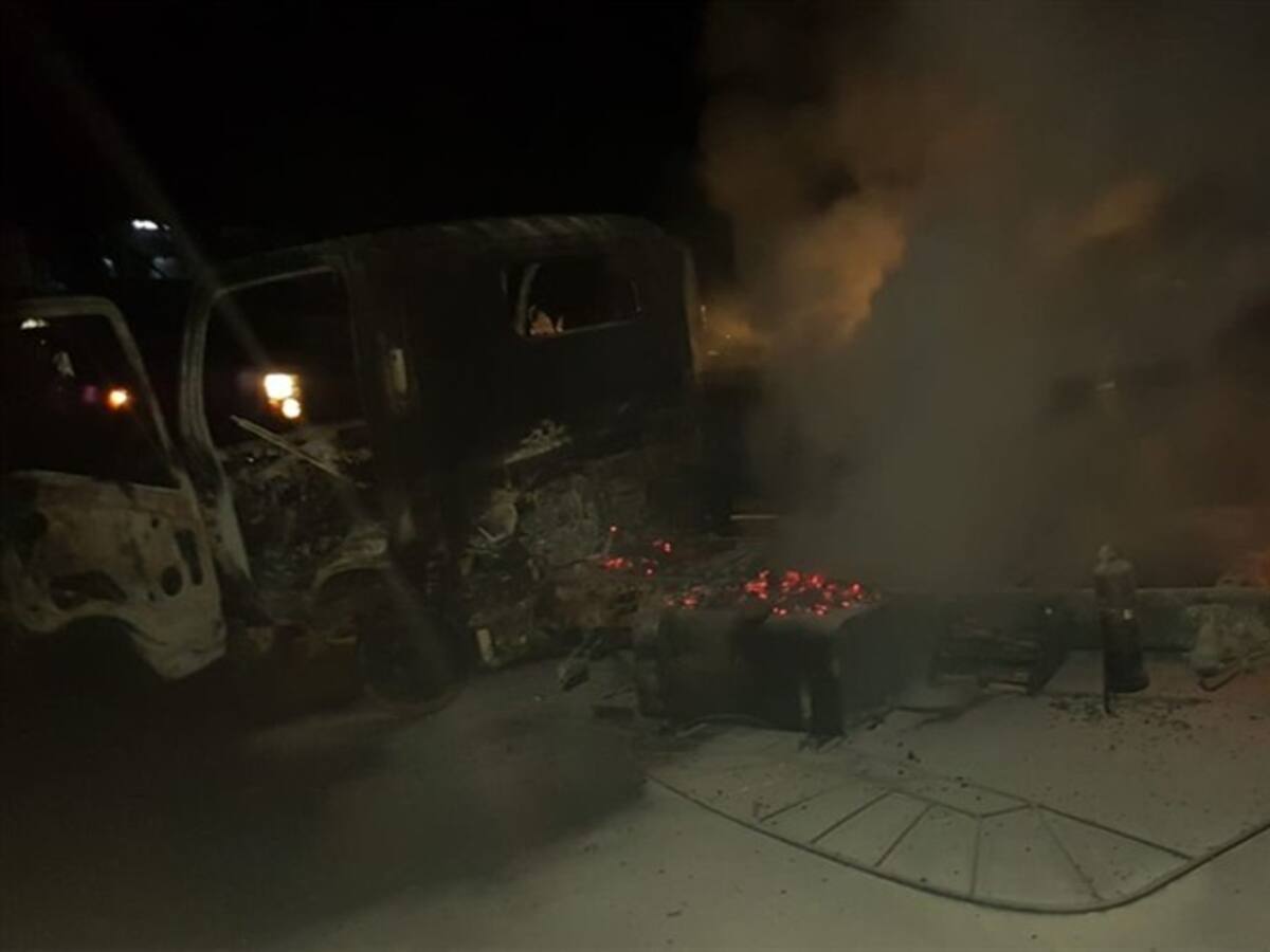 Incineran camión en medio de protestas en Cauca