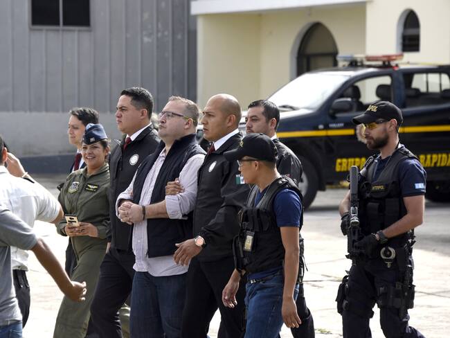 Reino Unido ordena la extradición de esposa de exgobernador mexicano, encarcelado por corrupción