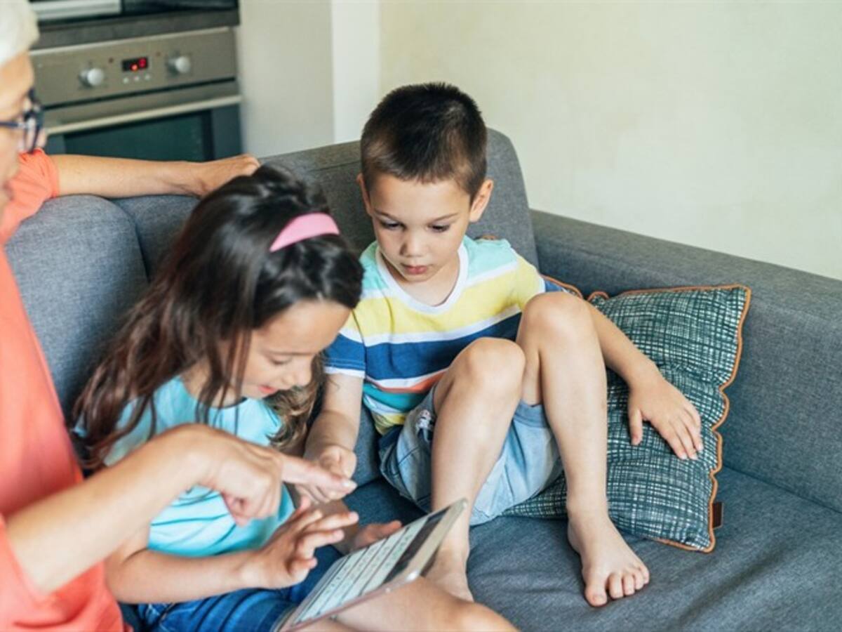 Frases en inglés para educar a niños ingleses en Repeat After Ibarra